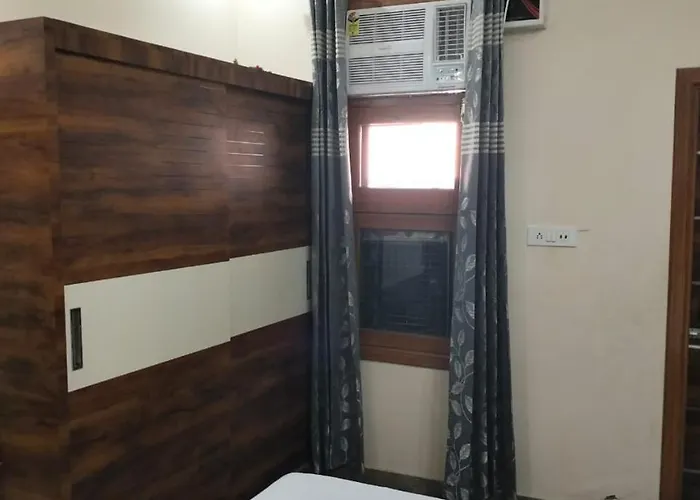 Vishal Homestay